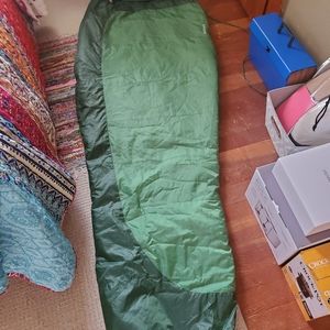 Marmot mummy style sleeping bag Trestles 30